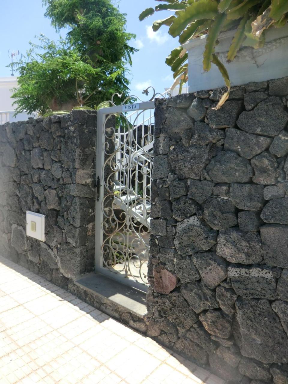 Apartments Gina Y Vista Oceano Puerto del Carmen  Eksteriør bilde